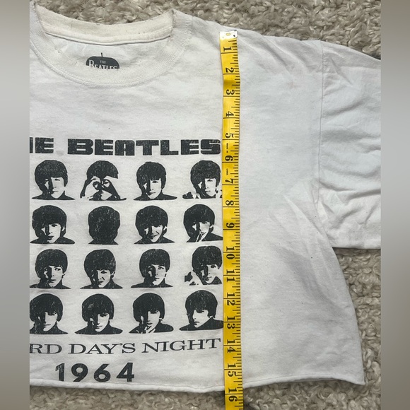 BEATLES Cropped Tee - Picture 7 of 8